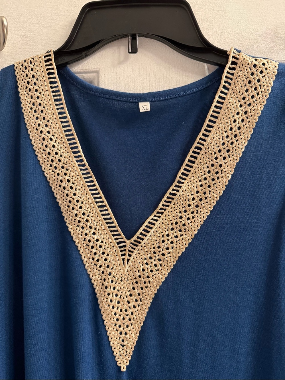 Sleeveless V-Neck Blue Dress with Crochet Trim with Pockets XL - Picture 2 of 7